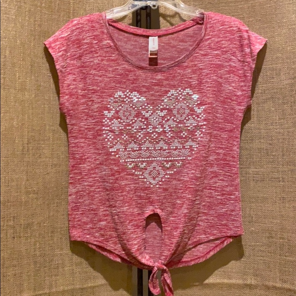 No Boundaries pink short sleeve top
